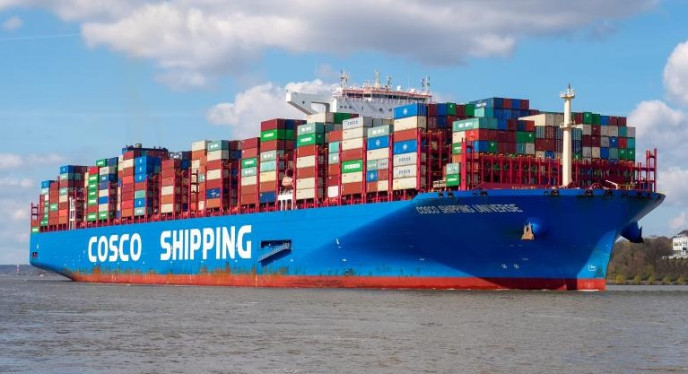 کشتی باربری COSCO SHIPPING UNIVERSE: آغازگر کلاس UNIVERSE با ظرفیت 21,237 TEU