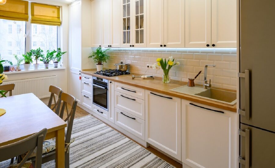 چیدمان آشپزخانه کوچک و مدرن