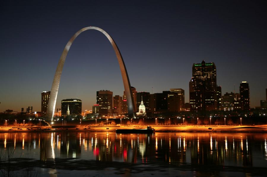طاق دروازه (Gateway Arch) طاق دروازه (Gateway Arch)