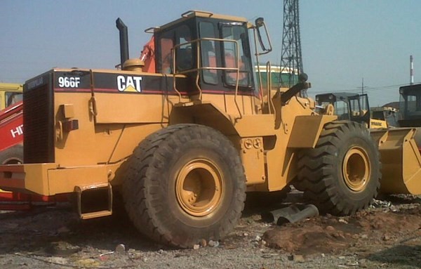 ترخیص لودر دست دوم و کارکرده از گمرک | واردات لودر از چین – امارات و اروپا