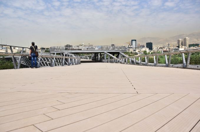 پل طبیعت و دستاوردهای صنعتی تنها سازنده کفپوش چوب پلاست آن 1 پل طبیعت و دستاوردهای صنعتی تنها سازنده کفپوش چوب پلاست آن
