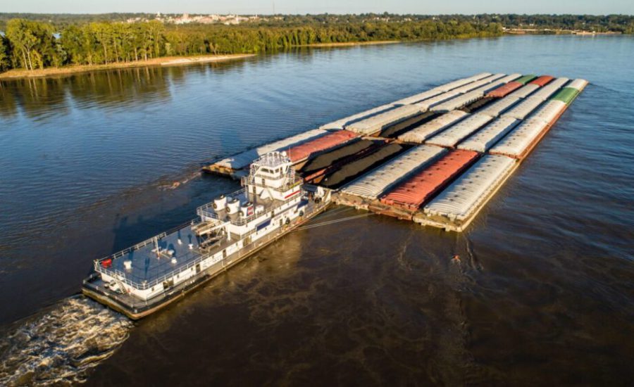 barge dobe بارج چیست؟ کاربرد بارج (Barge) یا دوبه در حمل و نقل دریایی