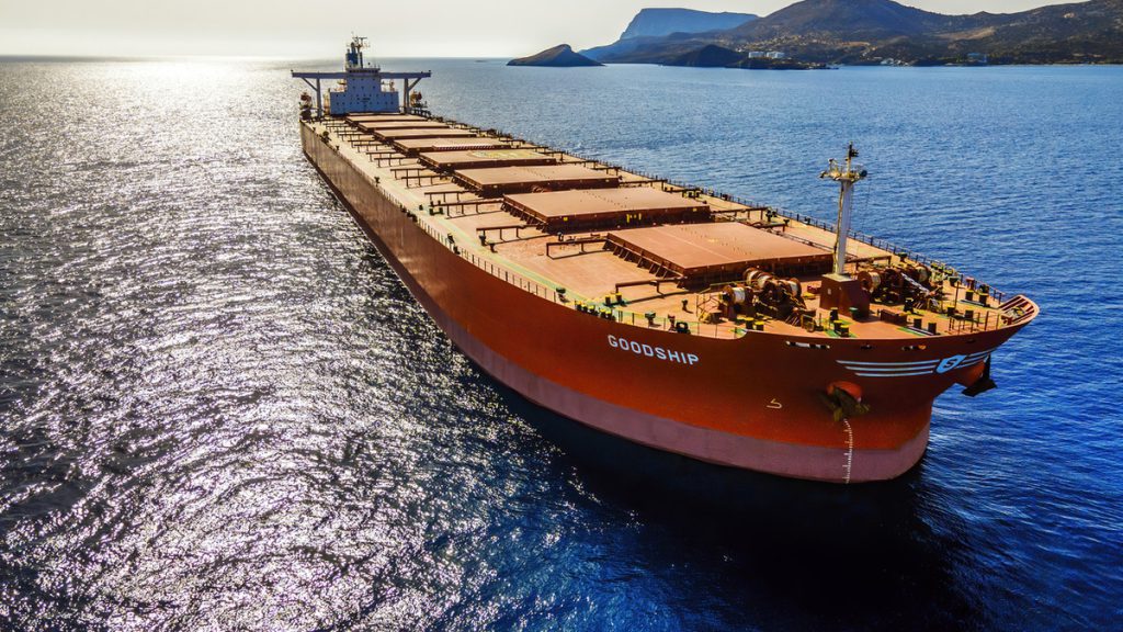 1. کشتیهای فلهبر خشک (Dry Bulk Carriers) انواع کشتیهای فلهبر 🚢 اهمیت کشتی های فله بر در تجارت جهانی