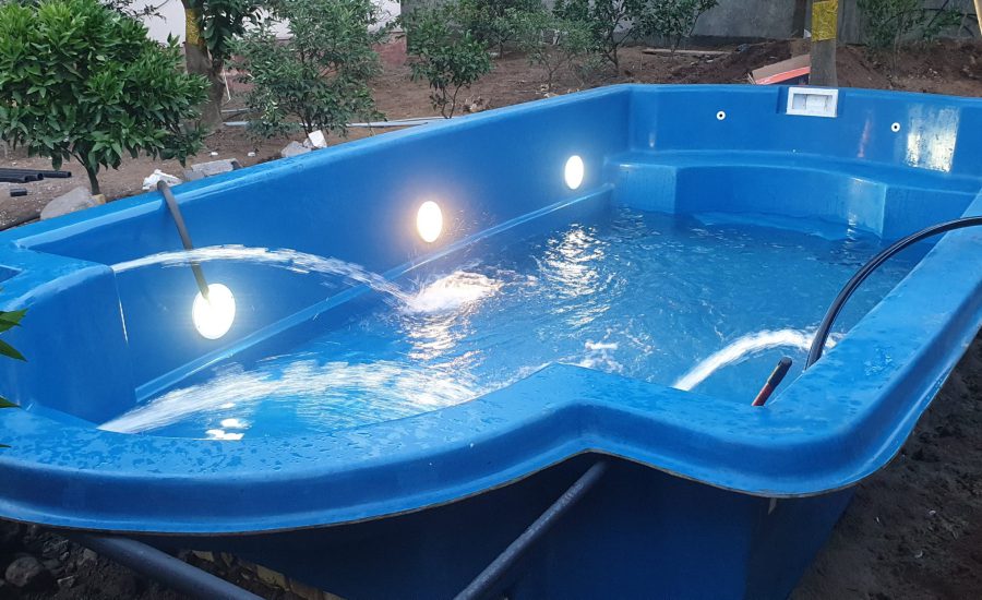 استخر فایبرگلاس چیست استخر فایبرگلاس چیست
