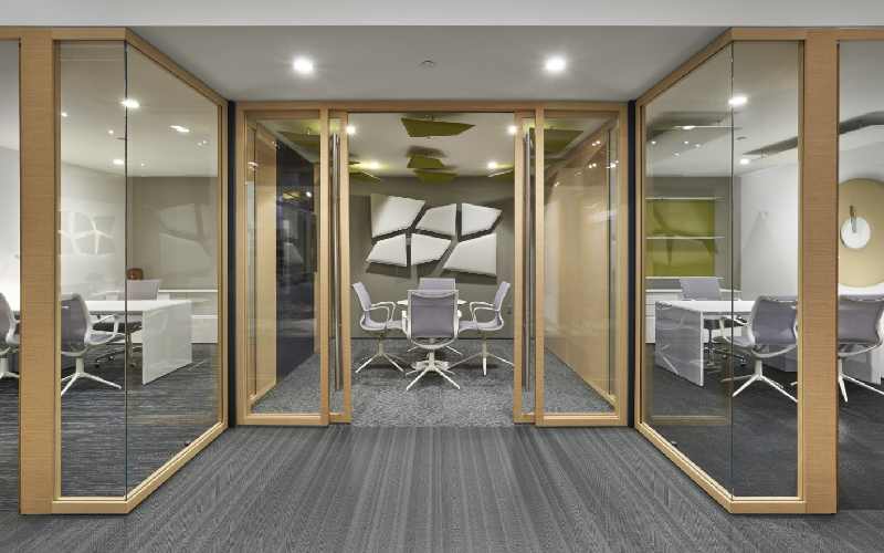 پارتیشن اداری شیشه ای چیست